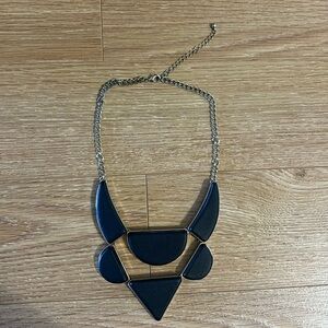 Gorgeous statement necklace